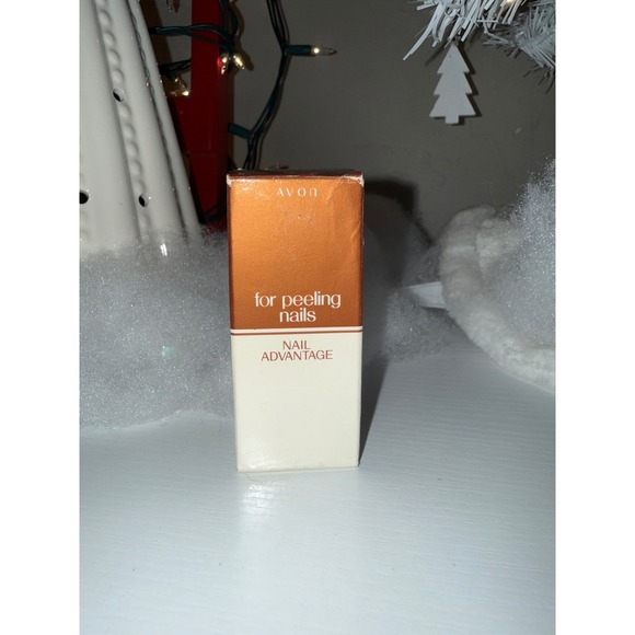 Avon Other - Avon Nail Advantage for Peeling Nails Strengthener Treatment 5 Fl Oz